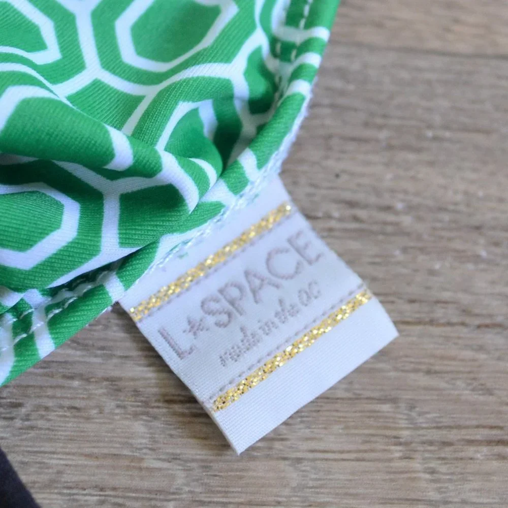 L *Space Green Triangle Bikini Top Sixe Extra Small